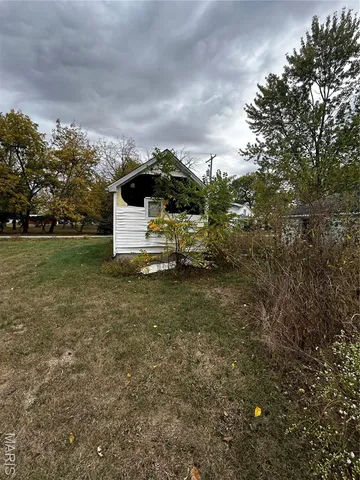 $30,000 | 416 Griffin Street, Nokomis, IL 62075