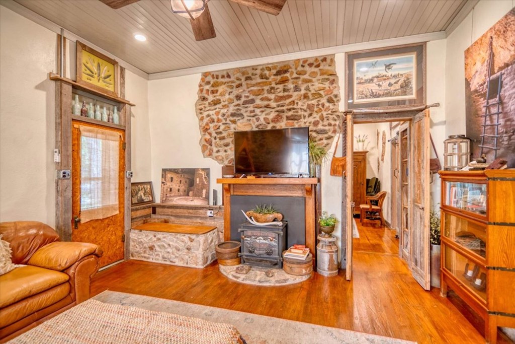 431 Fuchsia Street Mason, TX 76856 - Photo 6 of 42