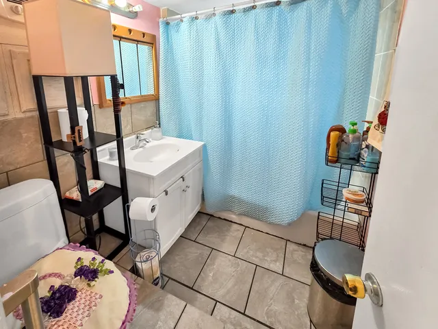 $499,999 | 5010 Harold Avenue, Schiller Park, IL 60176