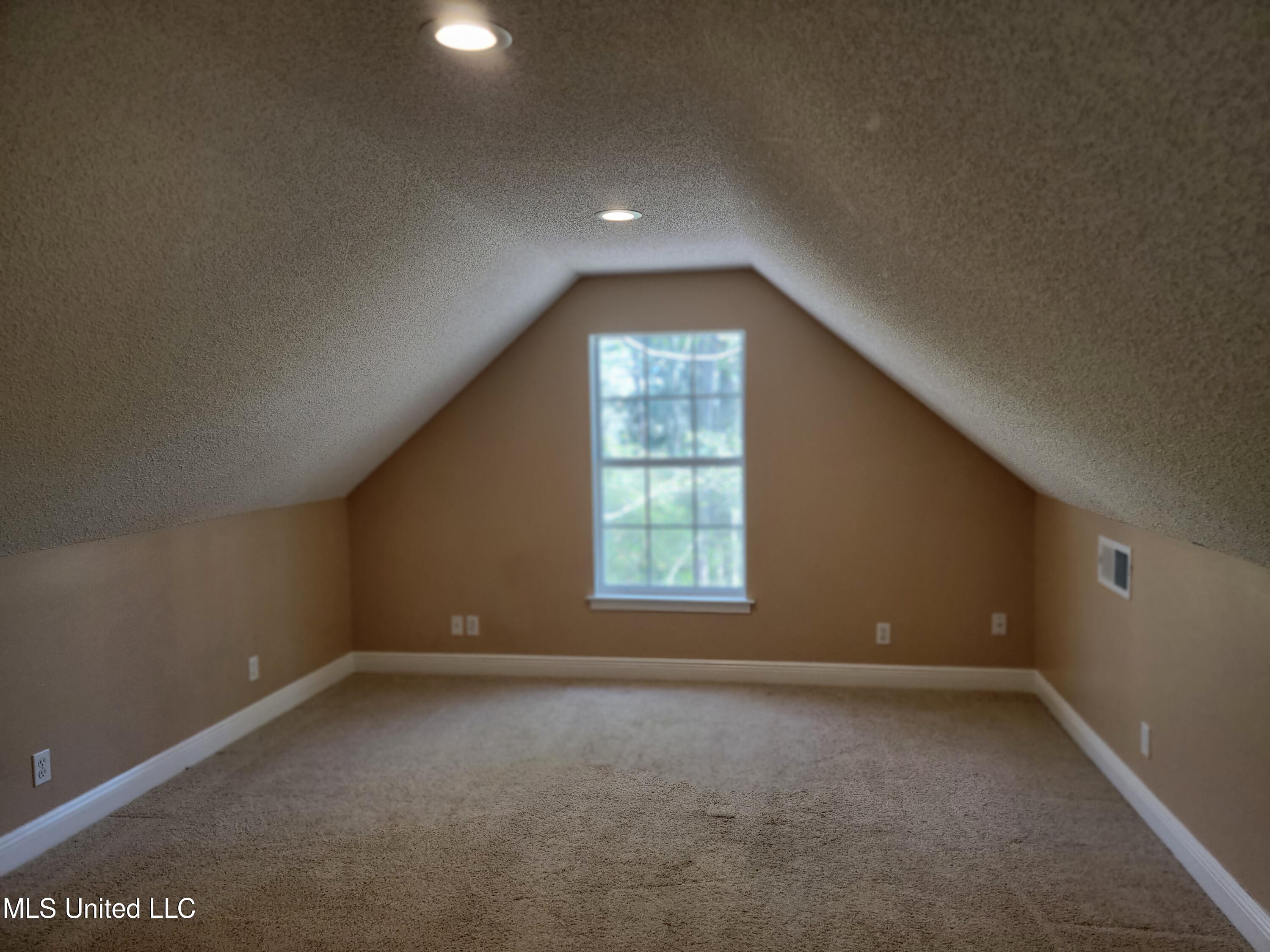 5540 Roxane Street Gautier, MS 39553 - Photo 24 of 35 Bonus Room Upstairs