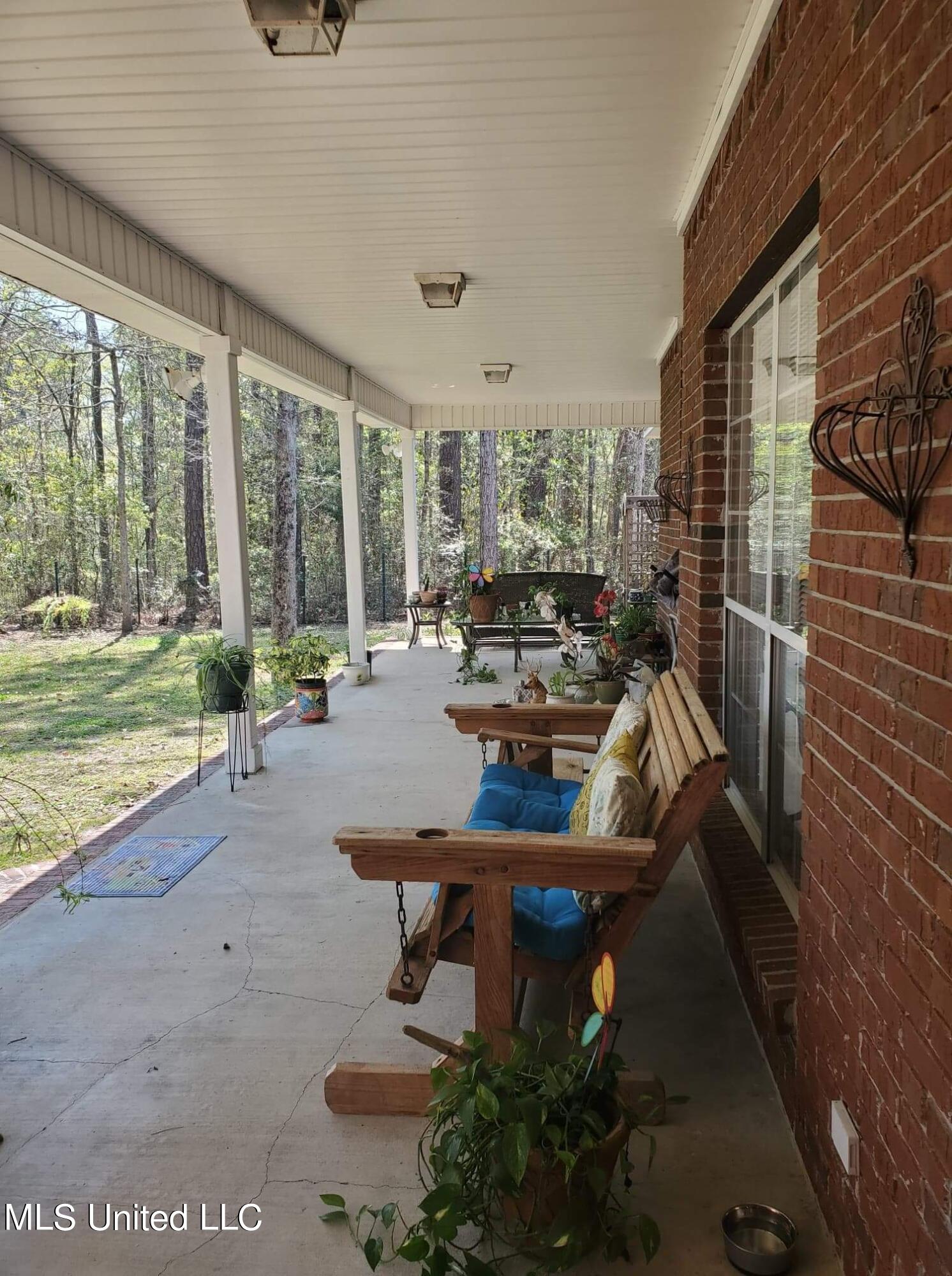 5540 Roxane Street Gautier, MS 39553 - Photo 29 of 35 Back Porch