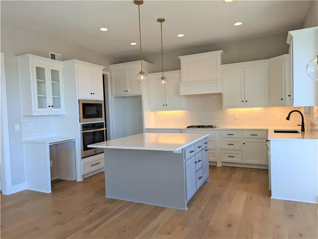 $775,950 | 16909 Futura Street, Overland Park, KS 66085