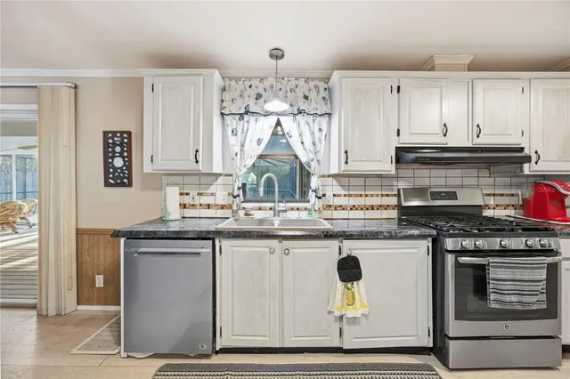 $249,900 | 18800 Southwest 107th Street, Dunnellon, FL 34432