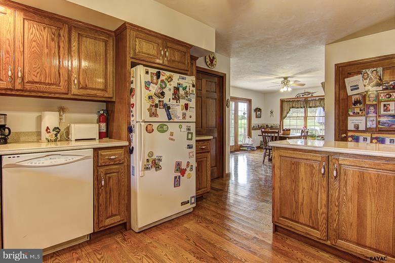 5565 Pine Road Thomasville, PA 17364 - Photo 16 of 23 Gallery Image 16