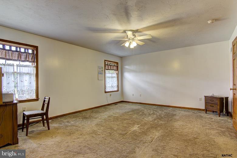 5565 Pine Road Thomasville, PA 17364 - Photo 18 of 23 Gallery Image 18