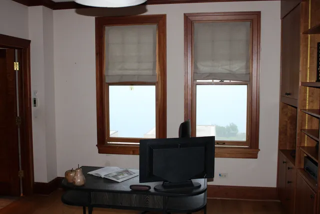 $329,900 | 5000 South East End Avenue, Unit 24A, Chicago, IL 60615