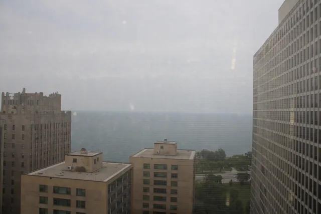 $329,900 | 5000 South East End Avenue, Unit 24A, Chicago, IL 60615