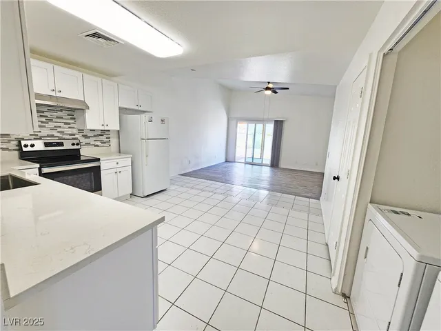 $1,435 | 1821 Pershing Avenue, Unit B, Pahrump, NV 89048