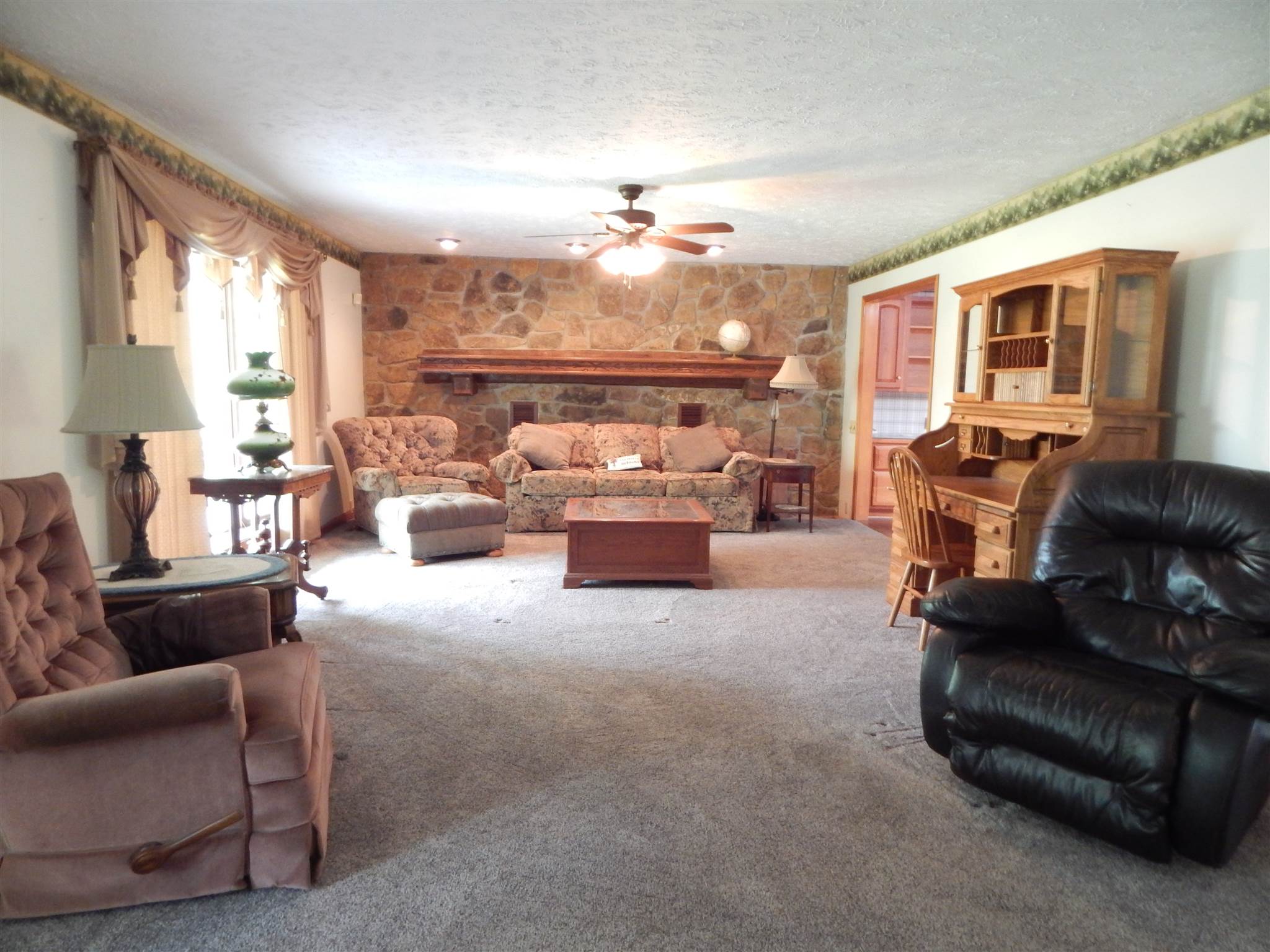 2273 Tunnelton Road Bedford, IN 47421 - Photo 5 of 28 Gallery Image 5