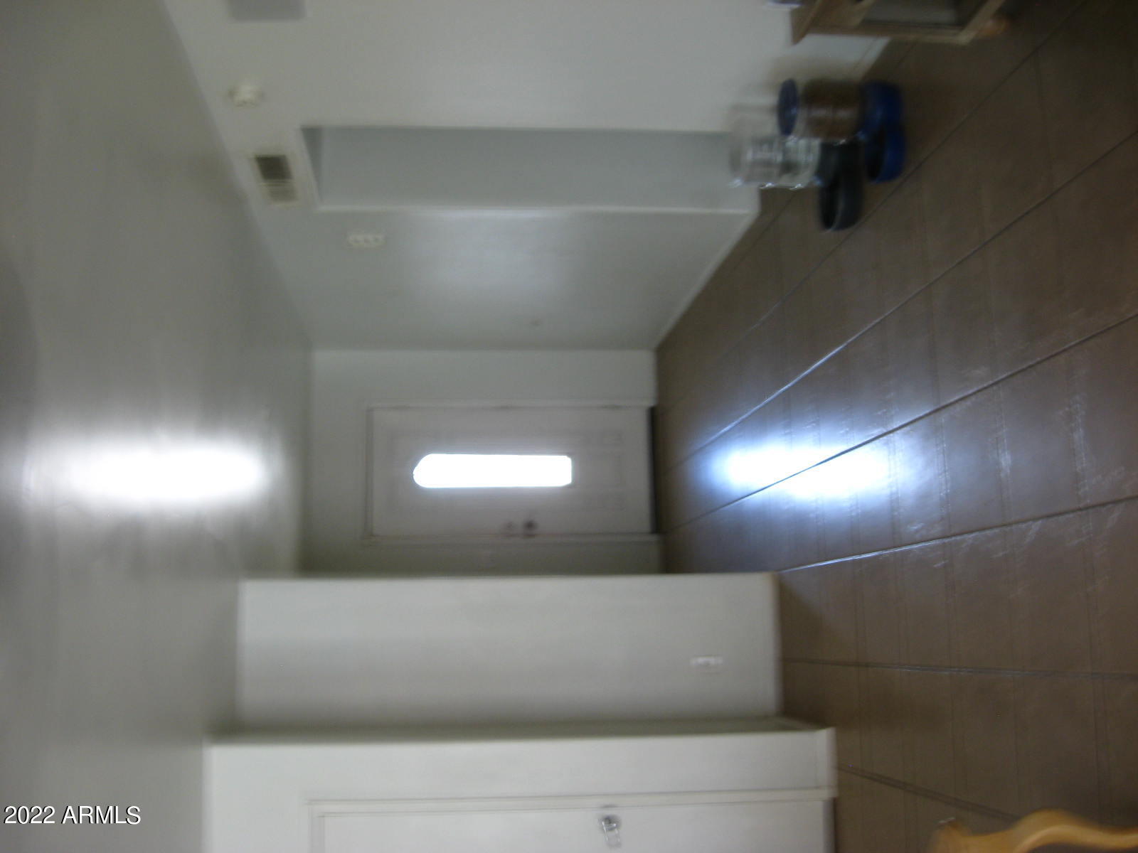 2624 East Cactus Road Phoenix, AZ 85032 - Photo 3 of 12 IMG_0431