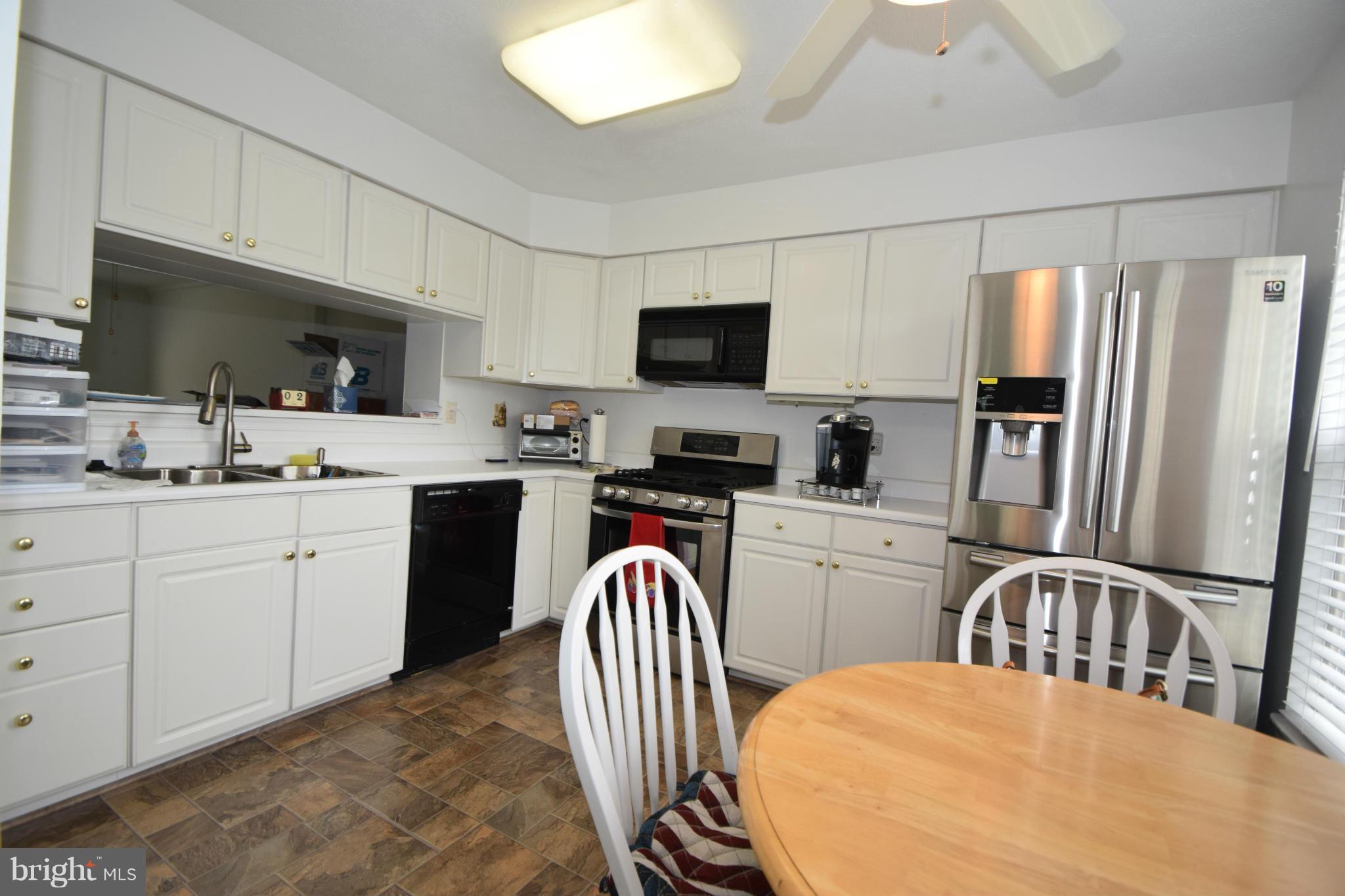 5324 Kelmscot Road Baltimore, MD 21237 - Photo 3 of 15 Kitchen