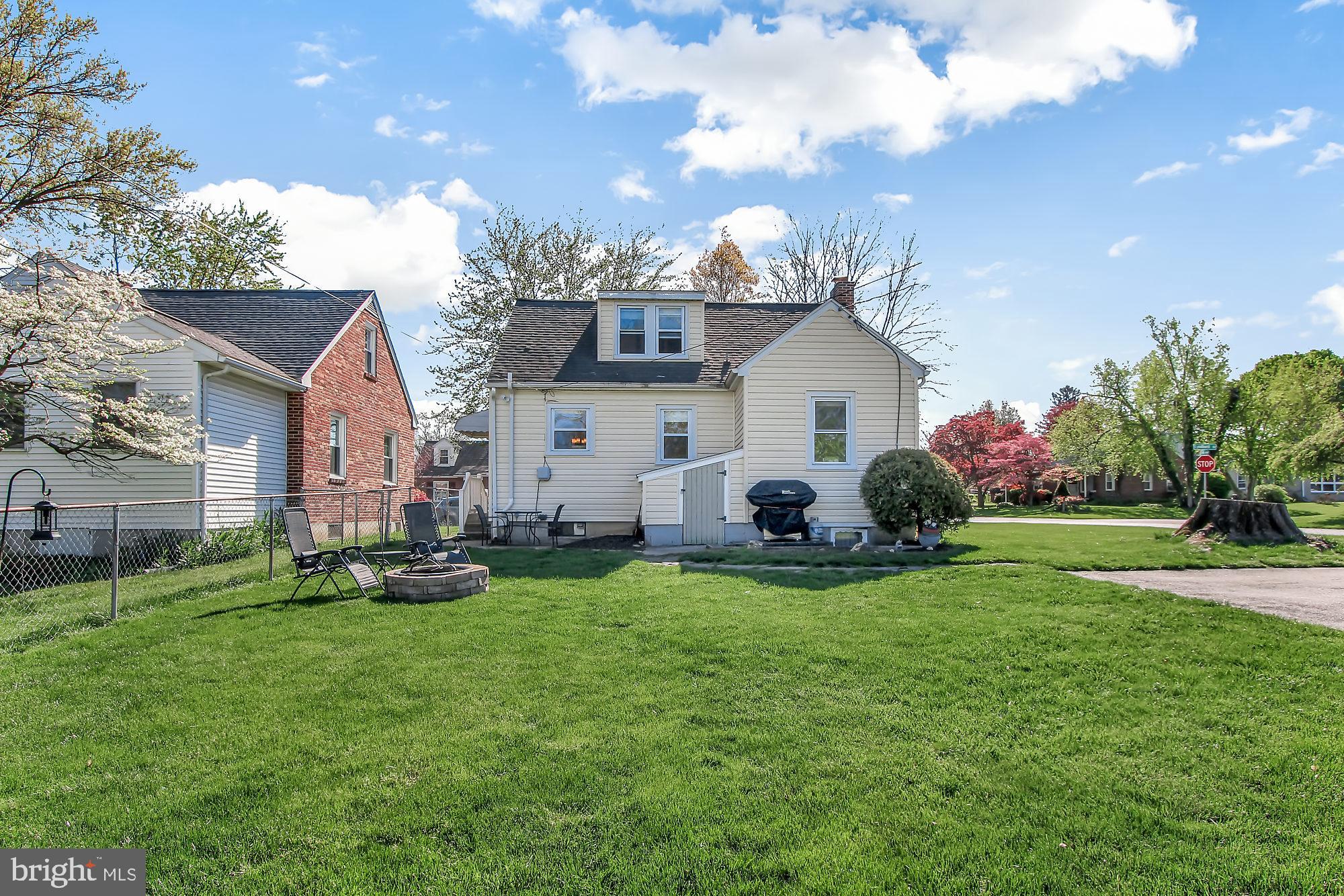 218 Lyndhurst Road York, PA 17402 - Photo 22 of 25 Gallery Image 22