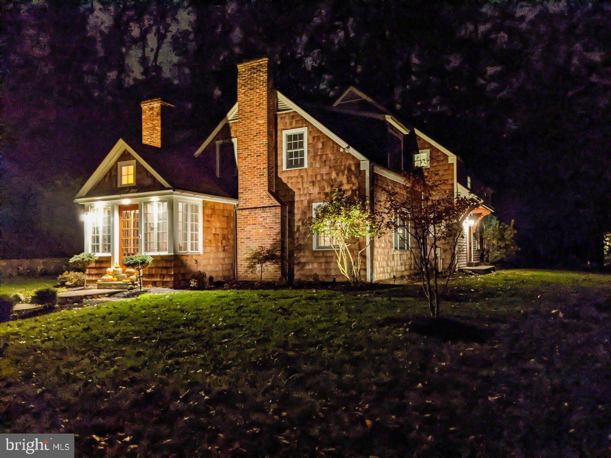 536 Clothier Springs Road Malvern, PA 19355 - Photo 54 of 56 Exterior Lighting