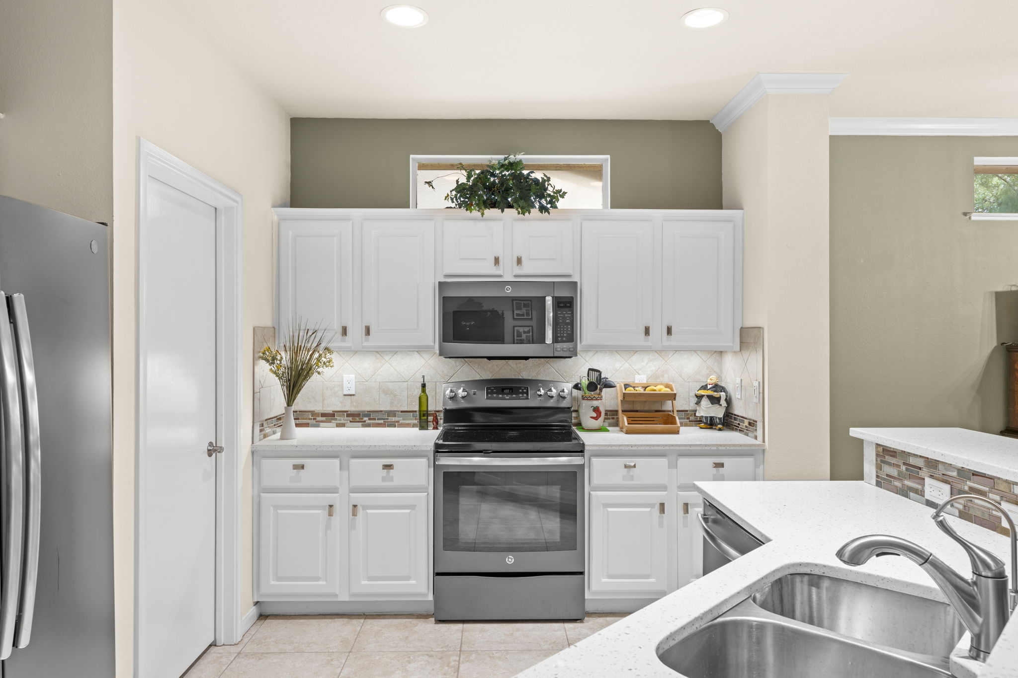 115 Ruellia Drive Georgetown, TX 78633 - Photo 13 of 40 Gallery Image 13