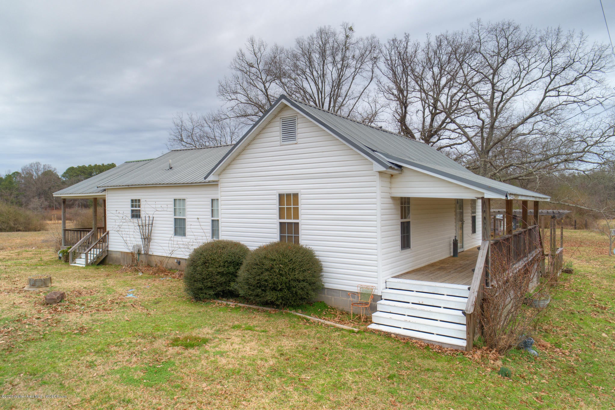 240 Gilland Road Jasper, AL 35503 - Photo 3 of 43 Gallery Image 3