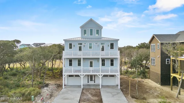 $1,424,999 | 55 Accolade Drive, Surf City, NC 28445