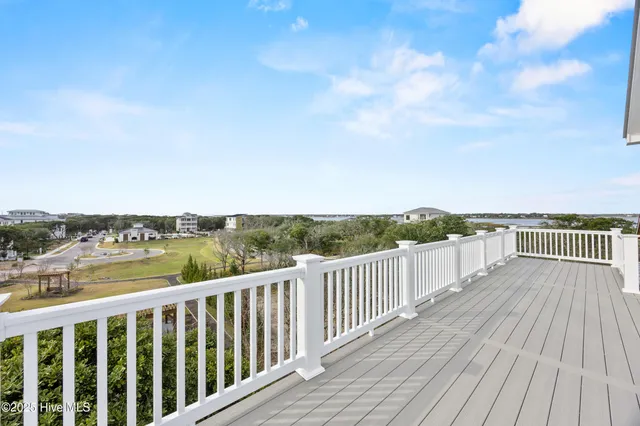 $1,424,999 | 55 Accolade Drive, Surf City, NC 28445