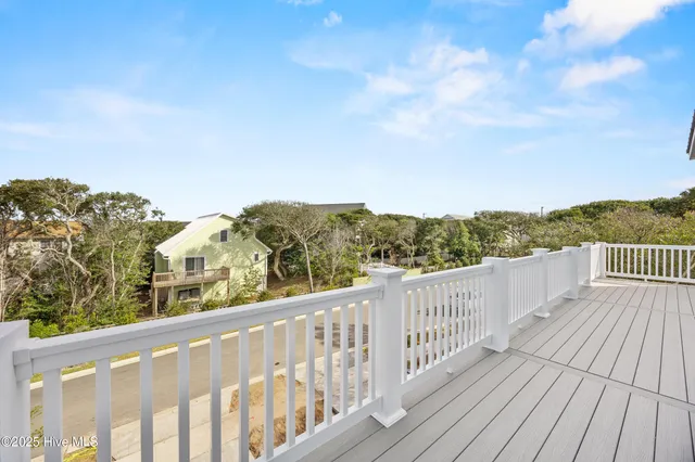 $1,424,999 | 55 Accolade Drive, Surf City, NC 28445