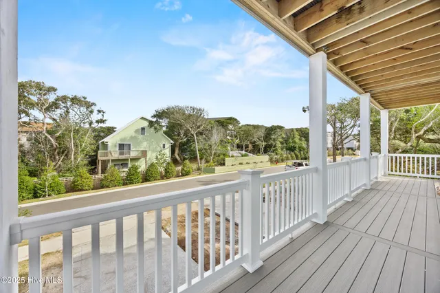 $1,424,999 | 55 Accolade Drive, Surf City, NC 28445