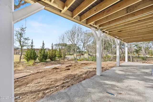 $1,424,999 | 55 Accolade Drive, Surf City, NC 28445