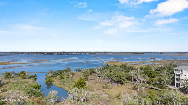 $1,424,999 | 55 Accolade Drive, Surf City, NC 28445