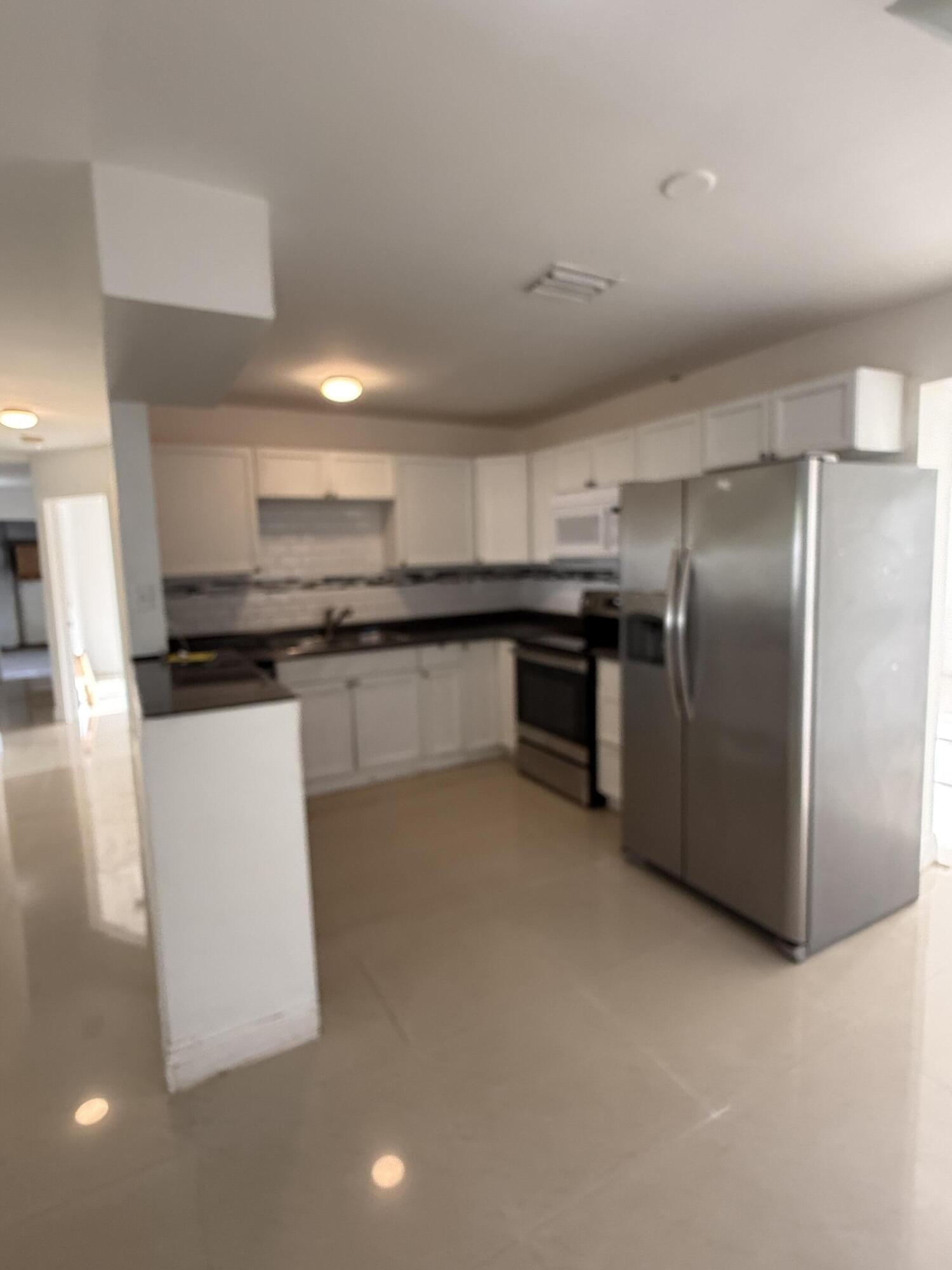 3601 Avenue T Riviera Beach, FL 33404 - Photo 2 of 10 IMG_9648