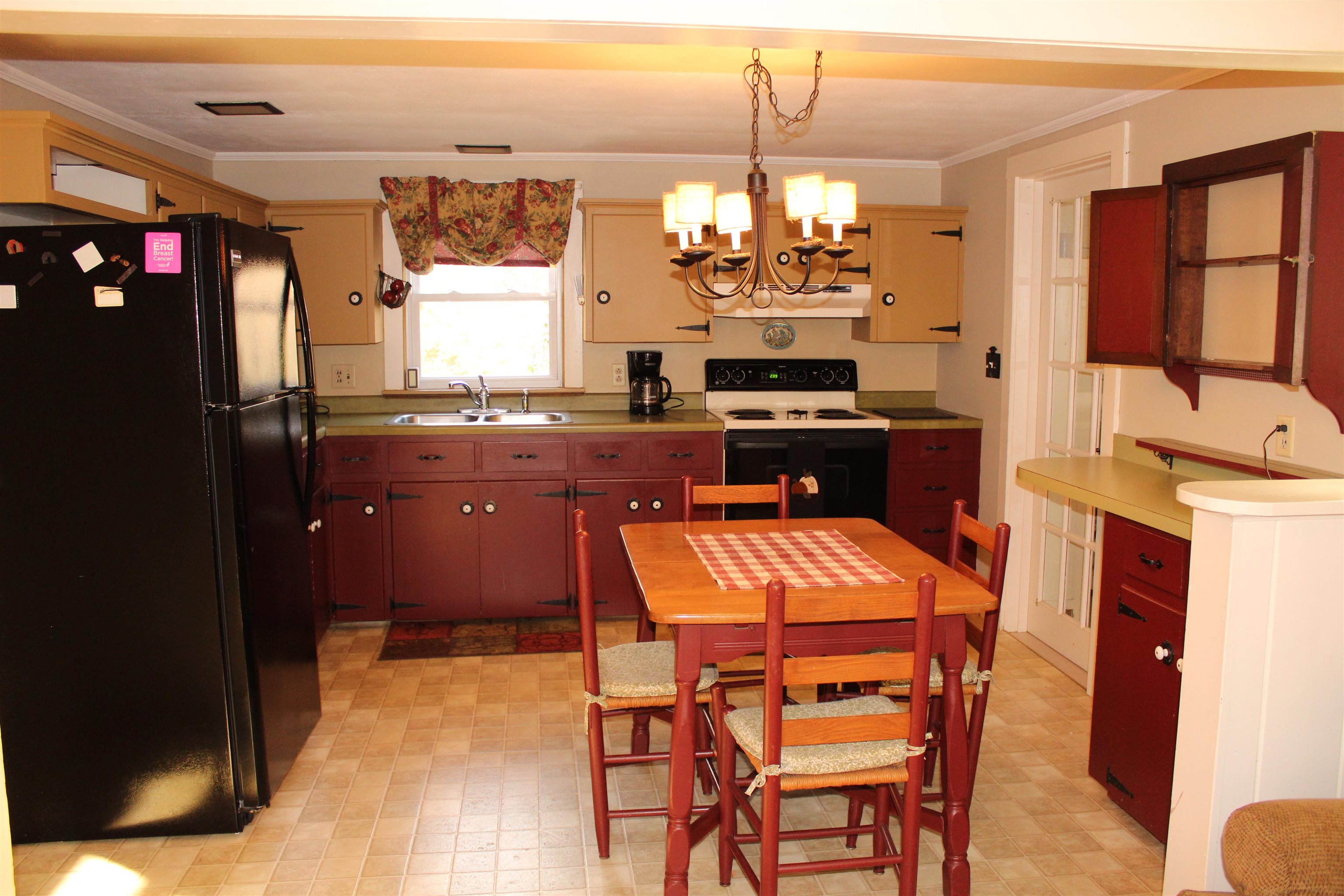 674 Wakefield Road Wakefield, NH 03887 - Photo 4 of 30