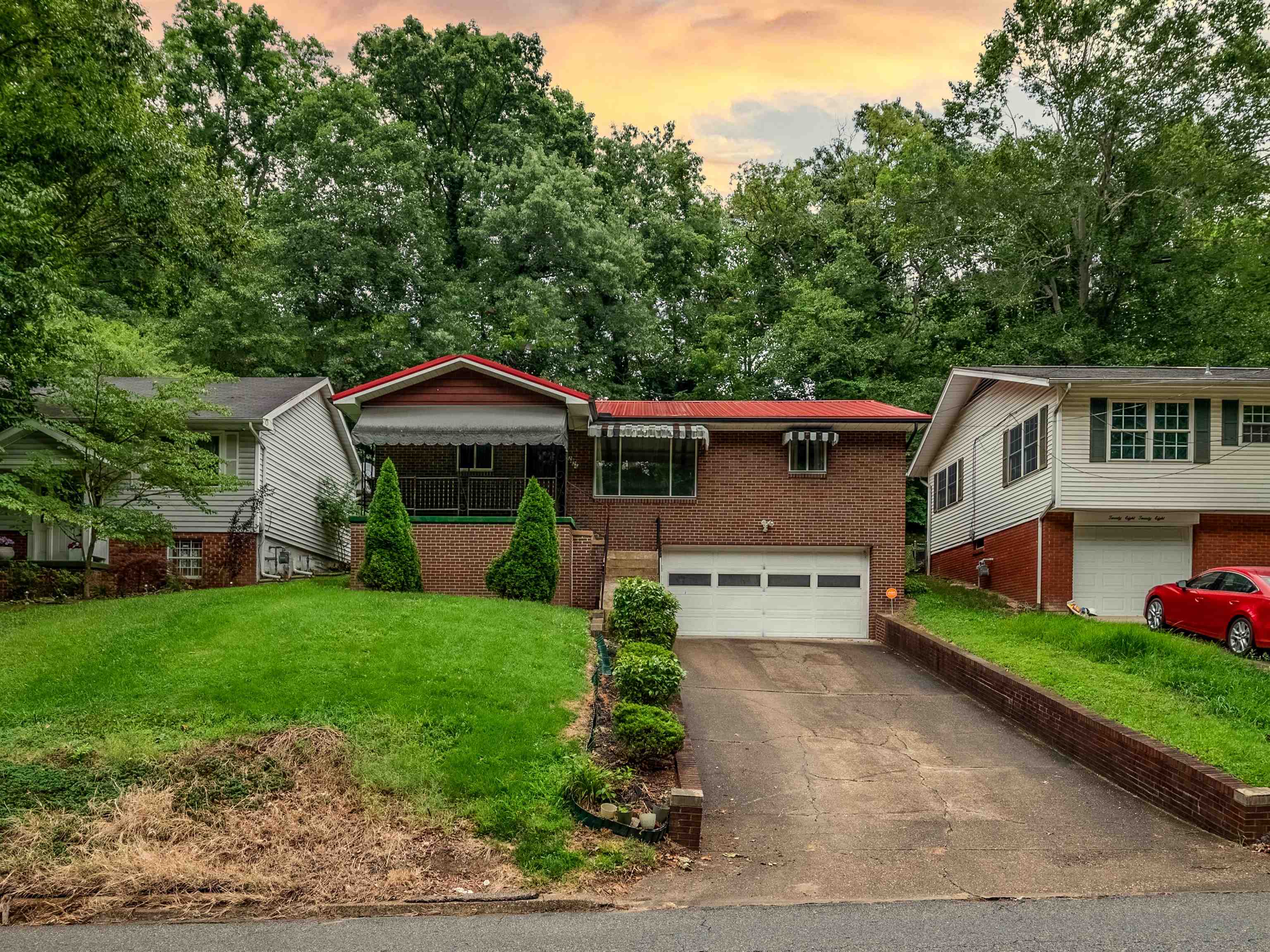 2826 Saltwell Road Huntington, WV 25705 - Photo 7 of 24 Gallery Image 7