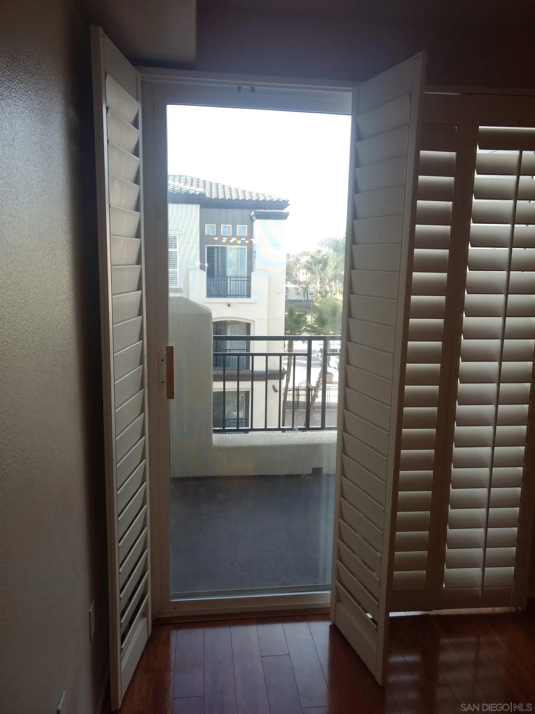 9229 Regents Road, Unit L428 La Jolla, CA 92037 - Photo 27 of 29