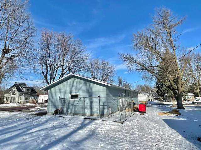 $175,000 | 215 North Swain Street, Redwood Falls, MN 56283