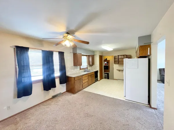 $164,500 | 215 North Swain Street, Redwood Falls, MN 56283