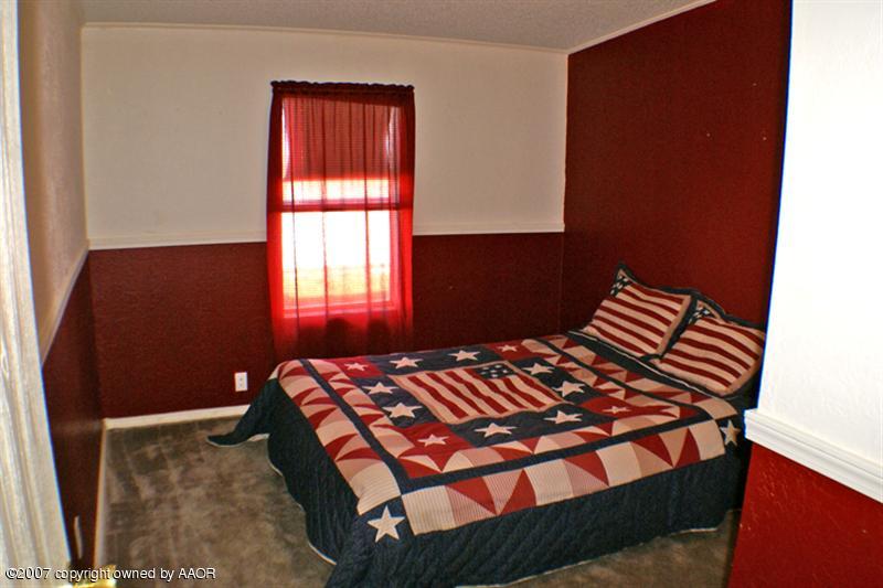 14704 Jonathan Road Amarillo, TX 79118 - Photo 11 of 15 Bedroom 3