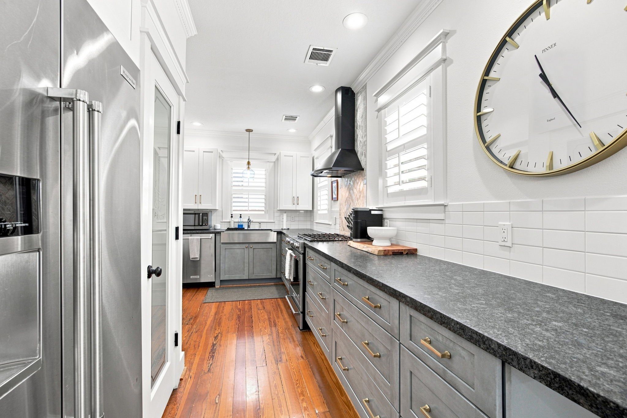 4618 McEwen Street Houston, TX 77009 - Photo 11 of 39 Gallery Image 11
