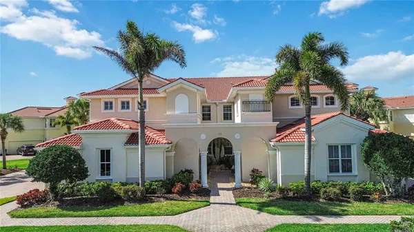 $539,000 | 133 Bella Vista Terrace, Unit 32C, North Venice, FL 34275