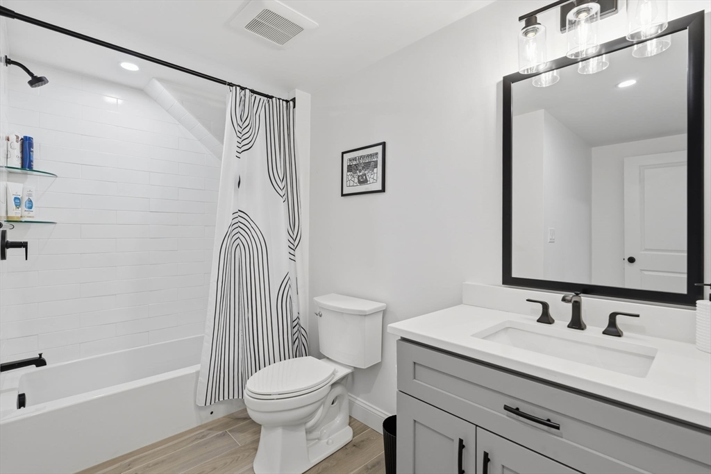 43 Needham Road, Unit 2 Danvers, MA 01923 - Photo 21 of 35