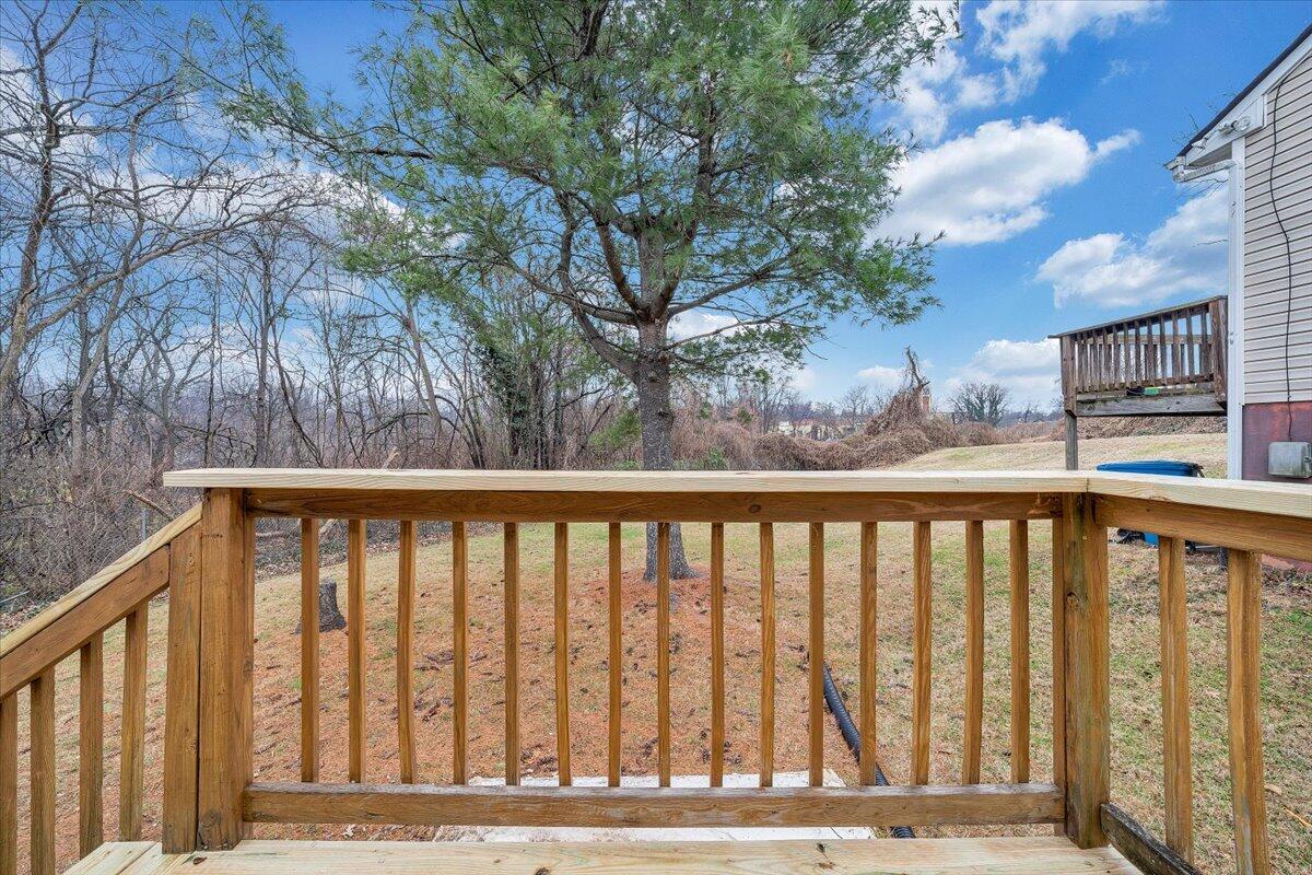 1208 Cleveland Avenue Southwest Roanoke, VA 24016 - Photo 21 of 28 18-MIB01398