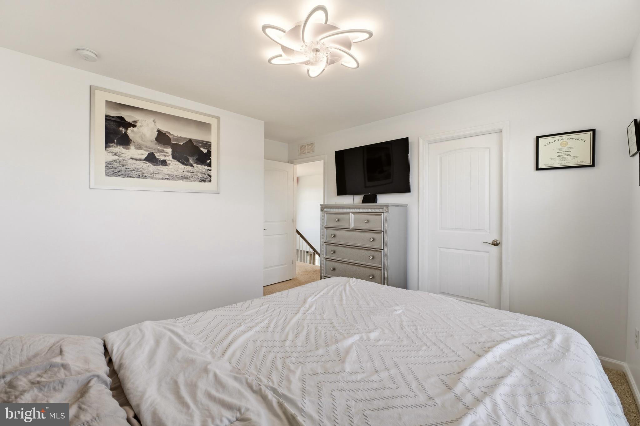 1 Champlain Street Sicklerville, NJ 08081 - Photo 20 of 36