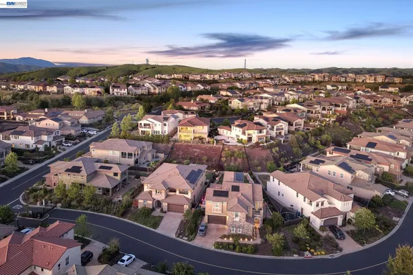 $2,788,000 | 128 Dunfirth Drive, Hayward, CA 94542