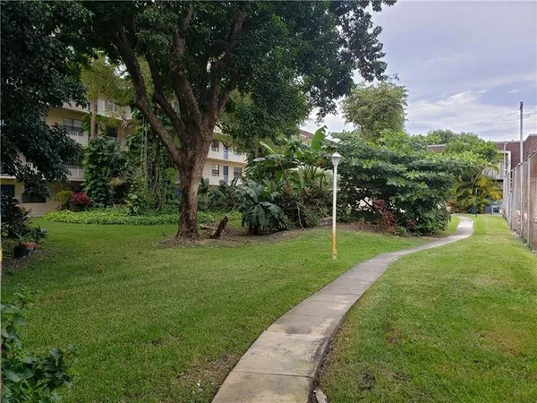 $1,490 | 500 Northeast 2nd Street, Unit 425, Dania Beach, FL 33004