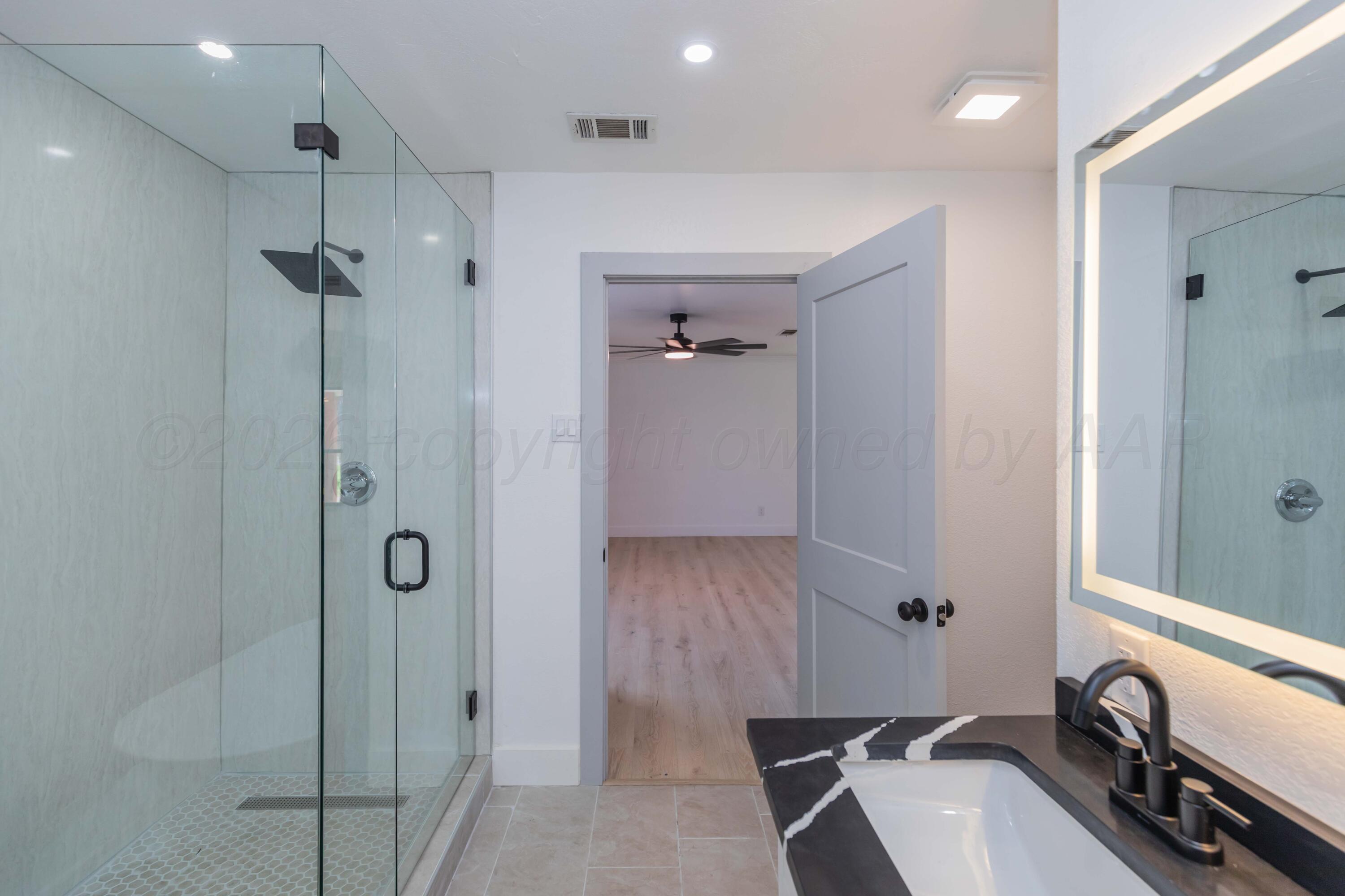 5133 Arden Road Amarillo, TX 79110 - Photo 19 of 30 MASTER BATH VIEW 3