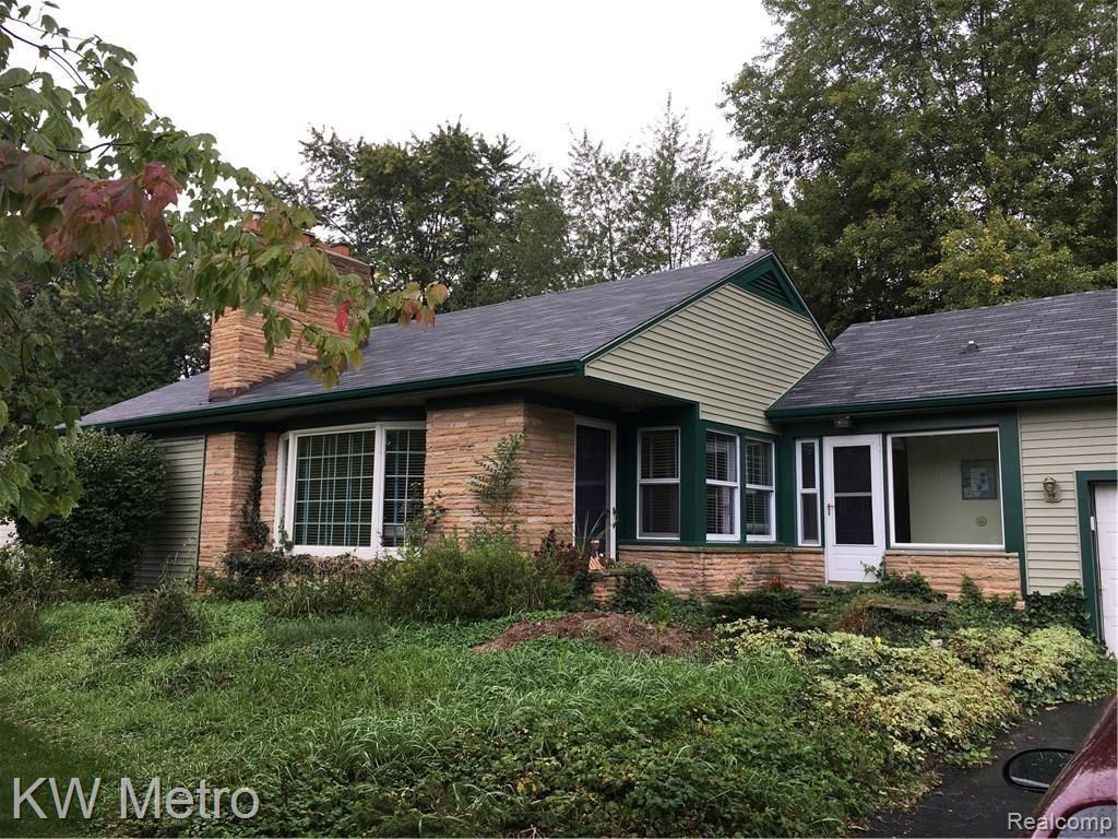 235 Nevada Avenue Rochester Hills, MI 48309 - Photo 1 of 13