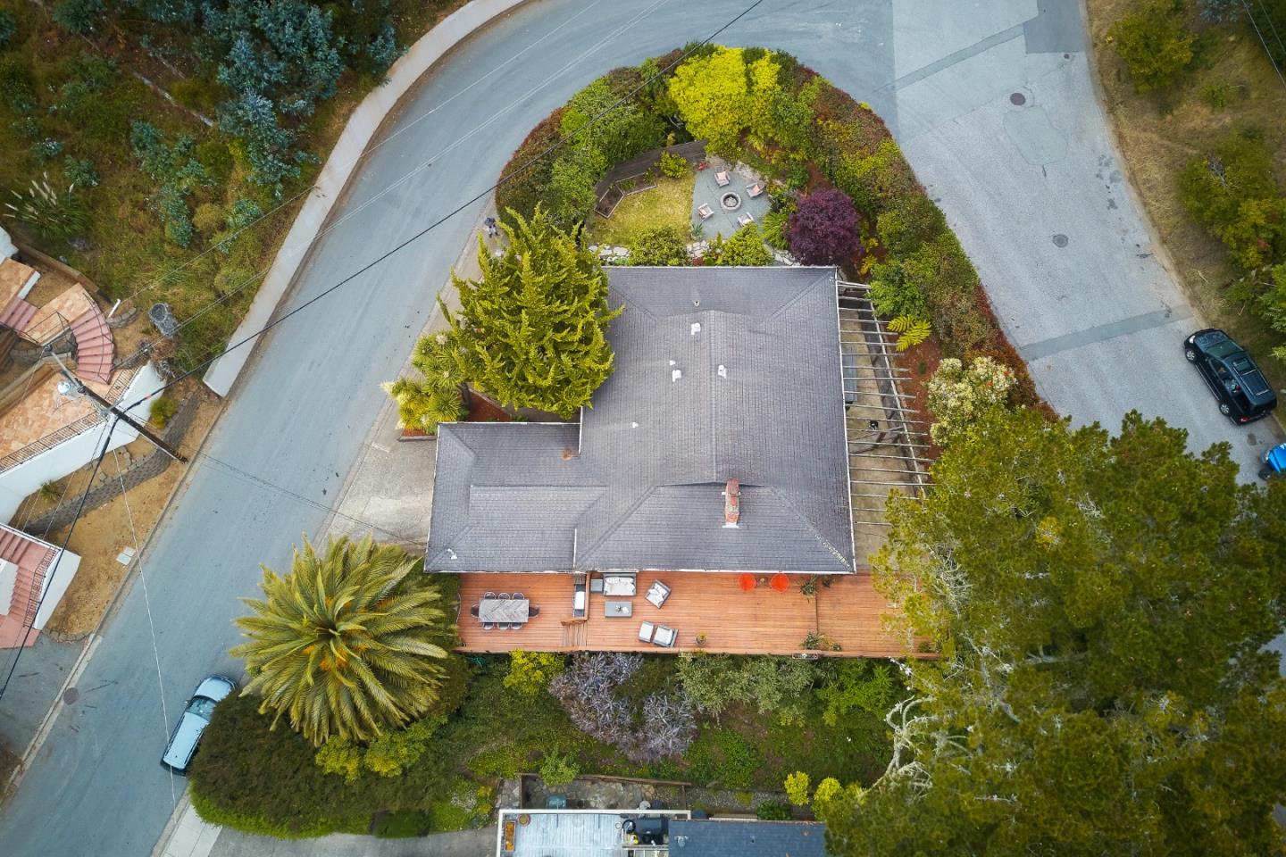 262 San Clemente Road El Granada, CA 94019 - Photo 14 of 33 Gallery Image 14