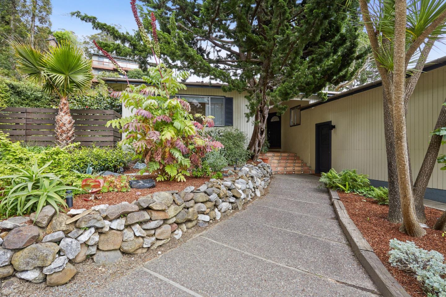 262 San Clemente Road El Granada, CA 94019 - Photo 15 of 33 Gallery Image 15