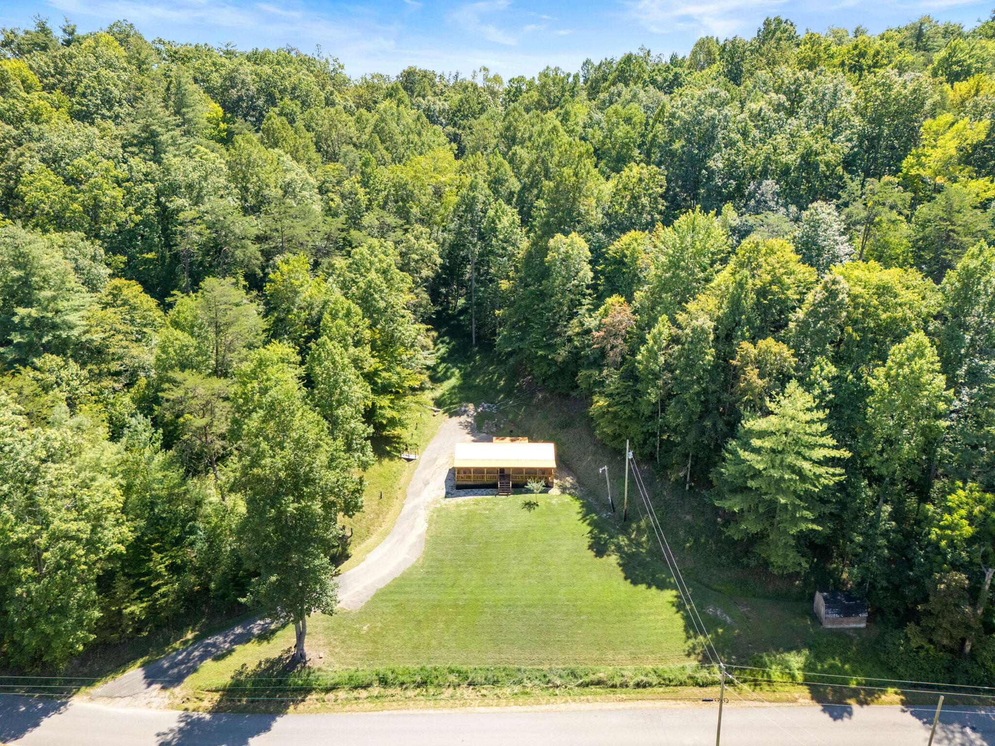 47-web-or-mls-143 Mullins Point Rd.-47