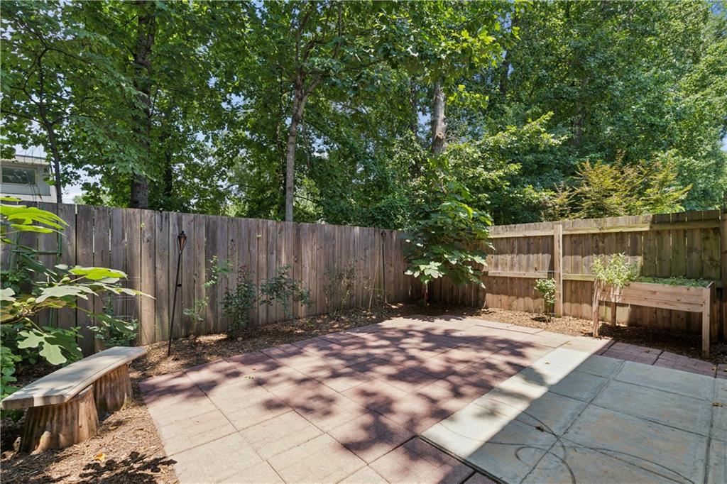 1356 Rietveld Row Northwest Atlanta, GA 30318 - Photo 32 of 59