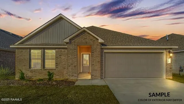 $247,500 | 114 Ivywood Court, Duson, LA 70529