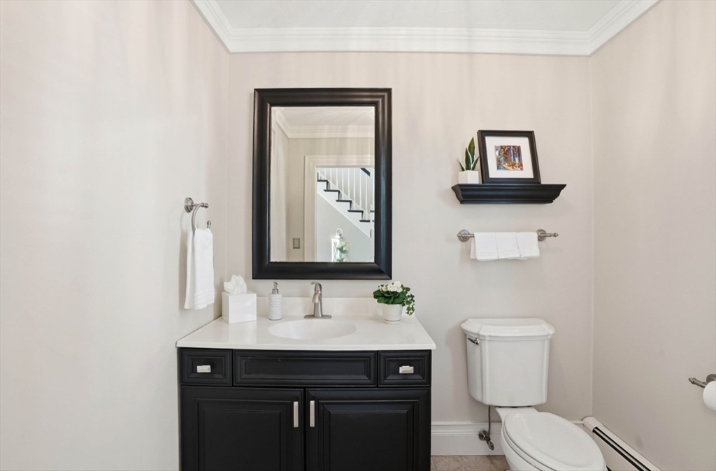 160 Hillcrest Road Marshfield, MA 02050 - Photo 13 of 42 Gallery Image 13