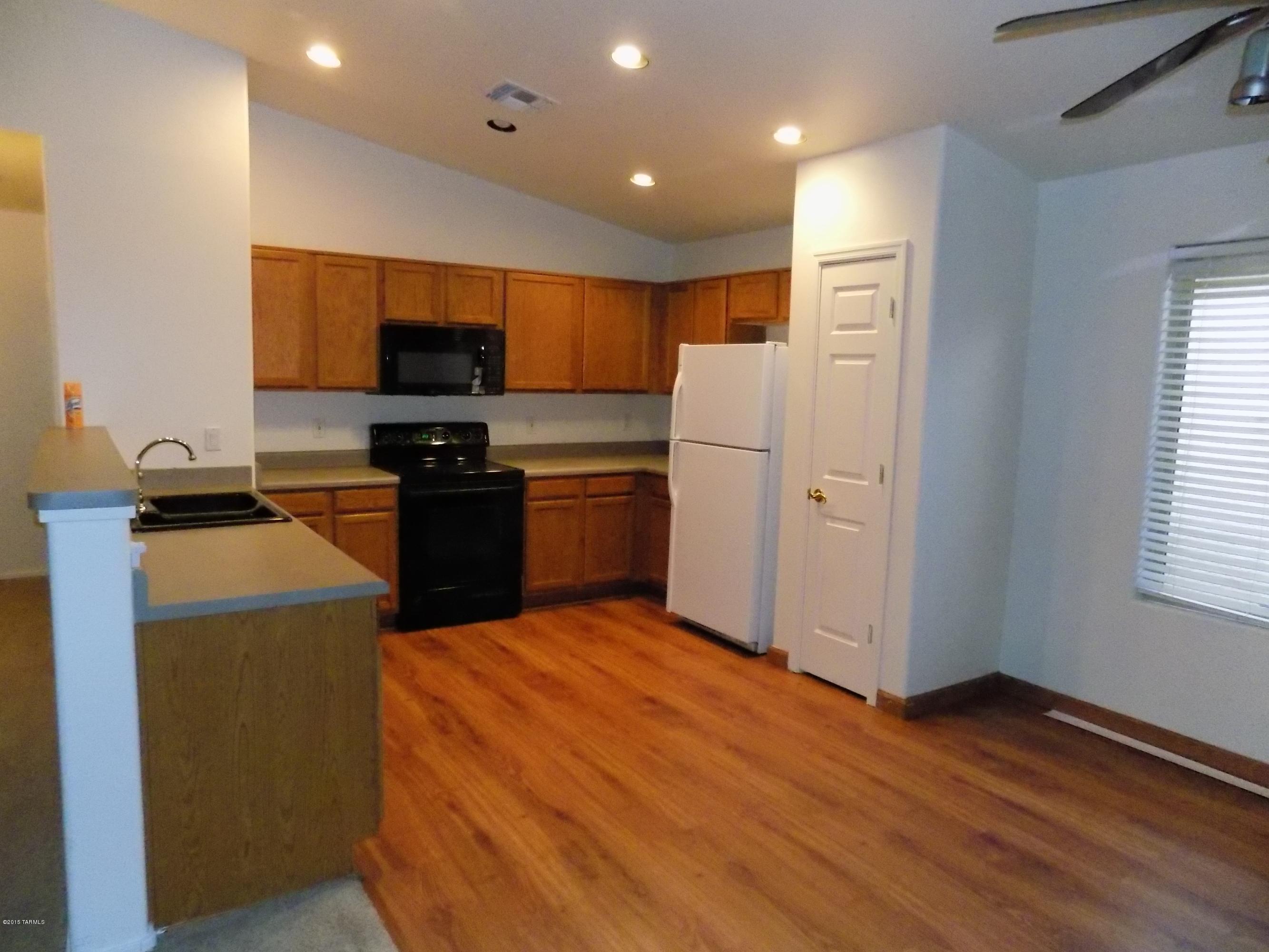 8442 South Burien Road Tucson, AZ 85747 - Photo 9 of 27 Gallery Image 9