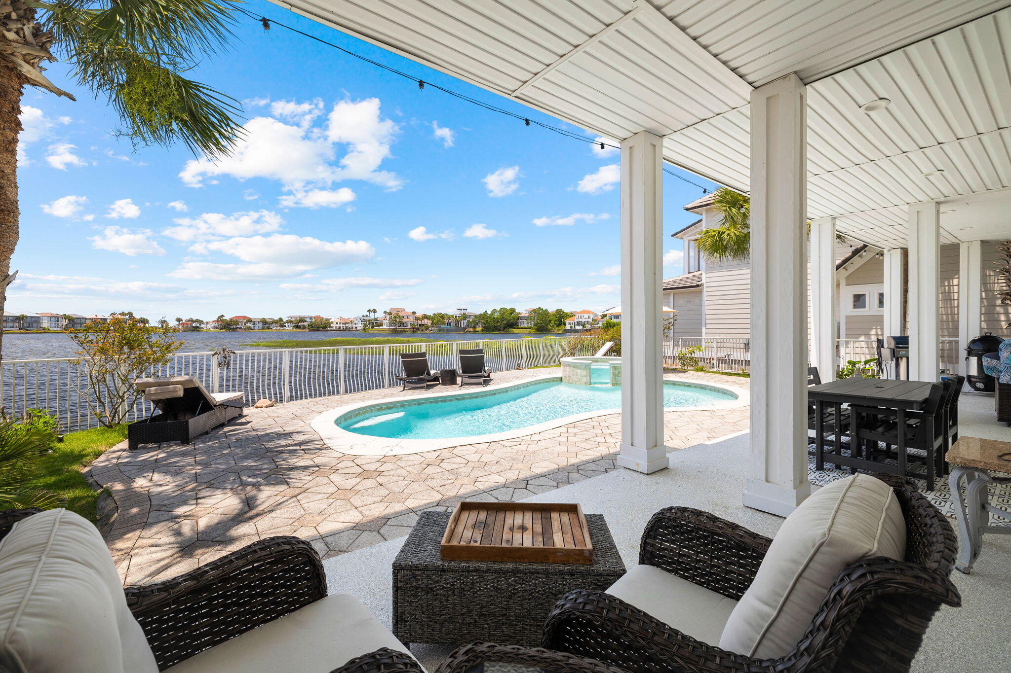 4724 Rendezvous Cove Destin, FL 32541 - Photo 35 of 48 Array_4724RendezvousCove-46