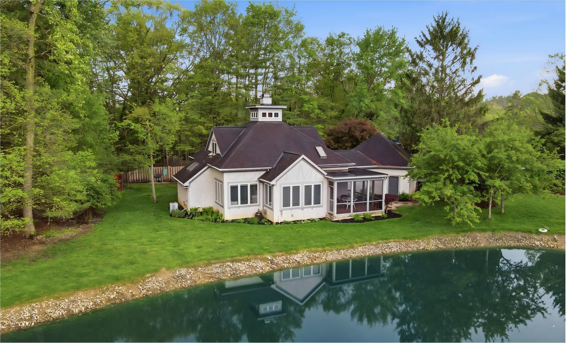 52 Beech Ridge Drive Powell, OH 43065 - Photo 1 of 100 004
